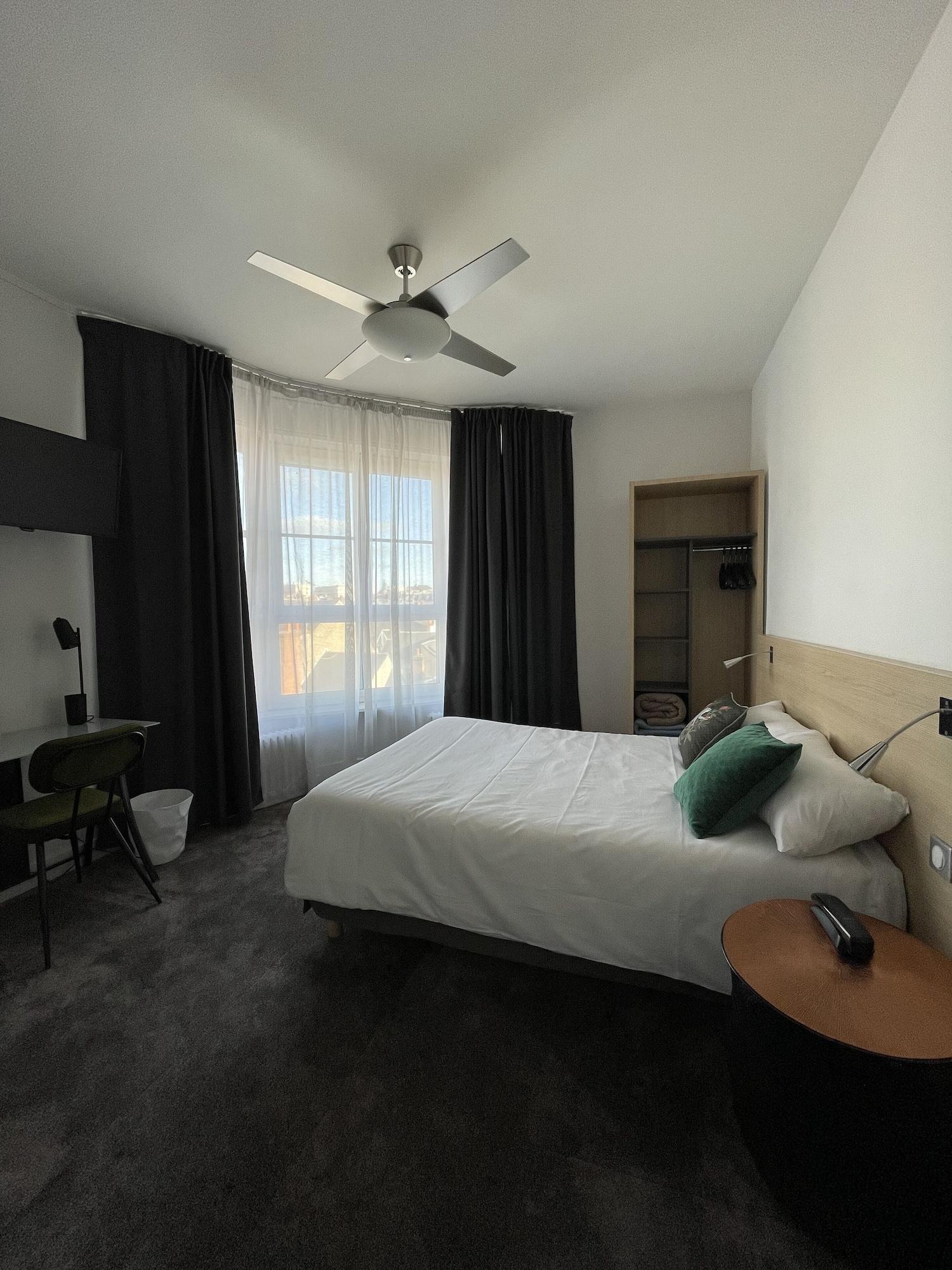 Hotel Urban Jungle