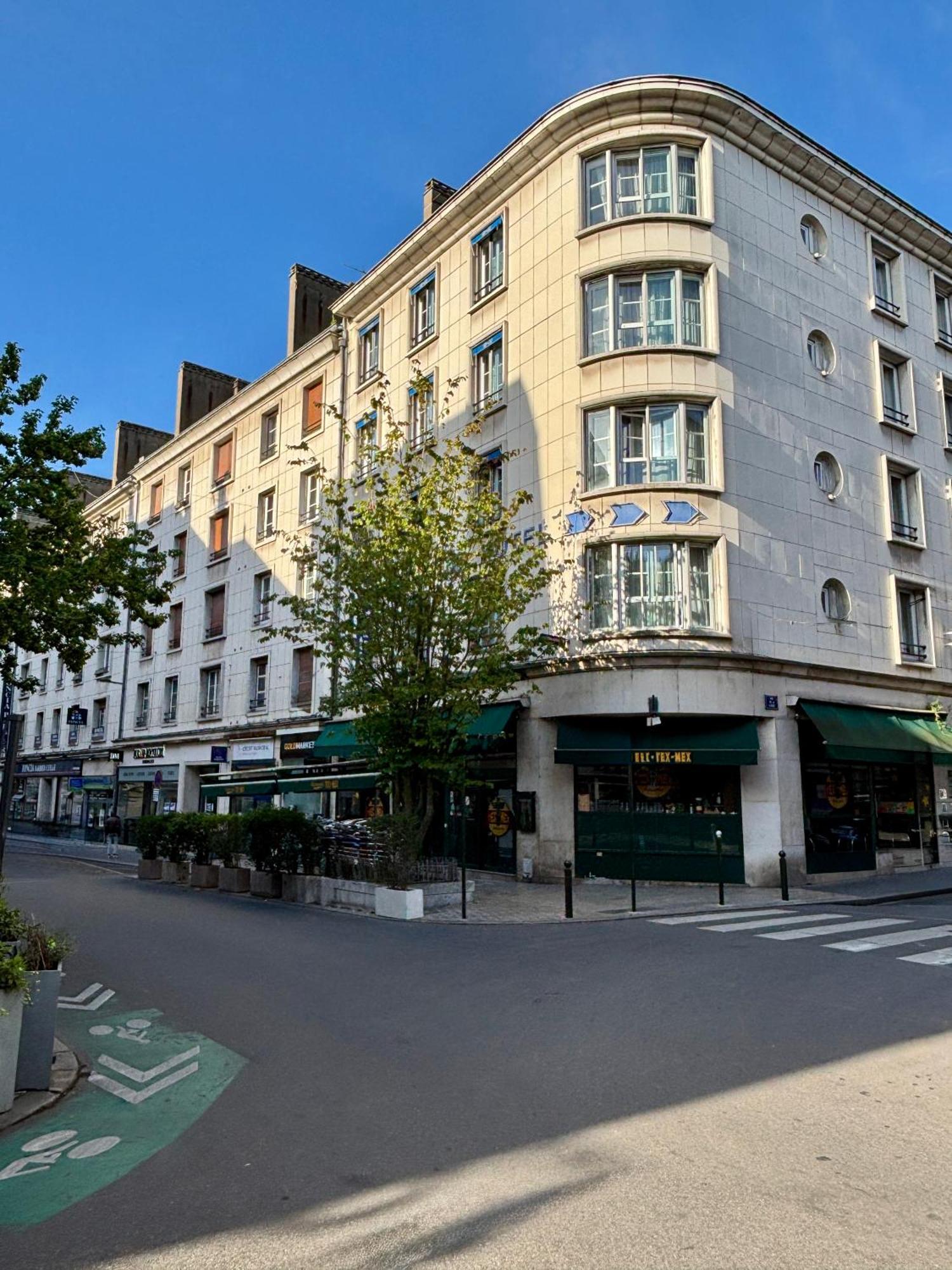 Grand 3* Orléans
